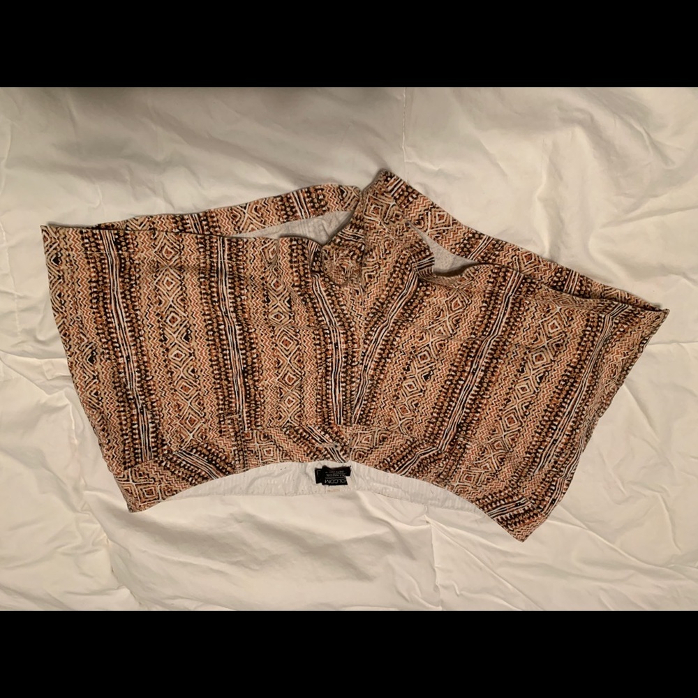 Size 5 Volcom 3in inseam short